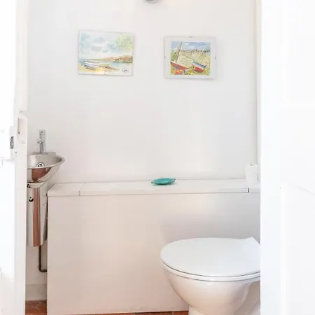 Atypique Dans La Rue Fourmilliere Apartmán Antibes